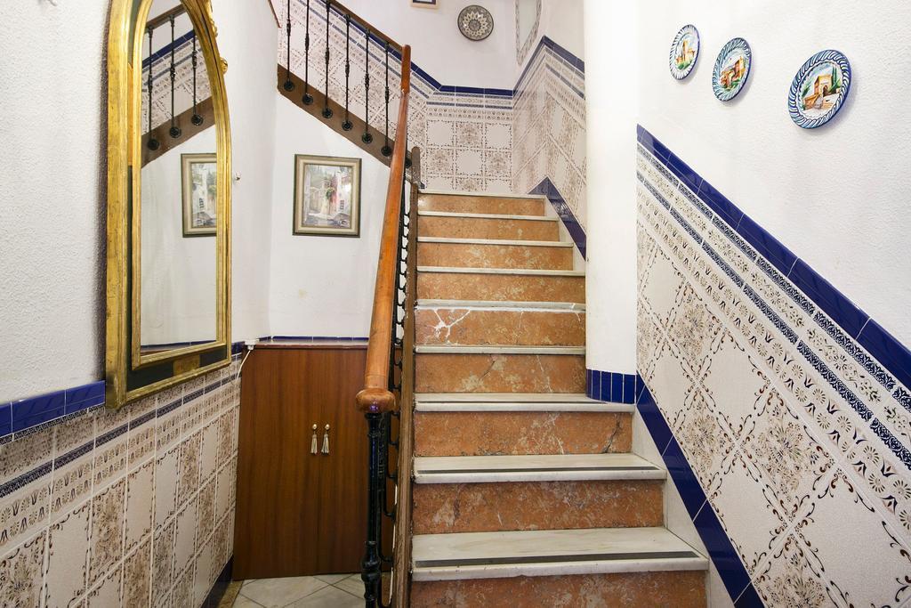Pension Mesones Гранада Экстерьер фото
