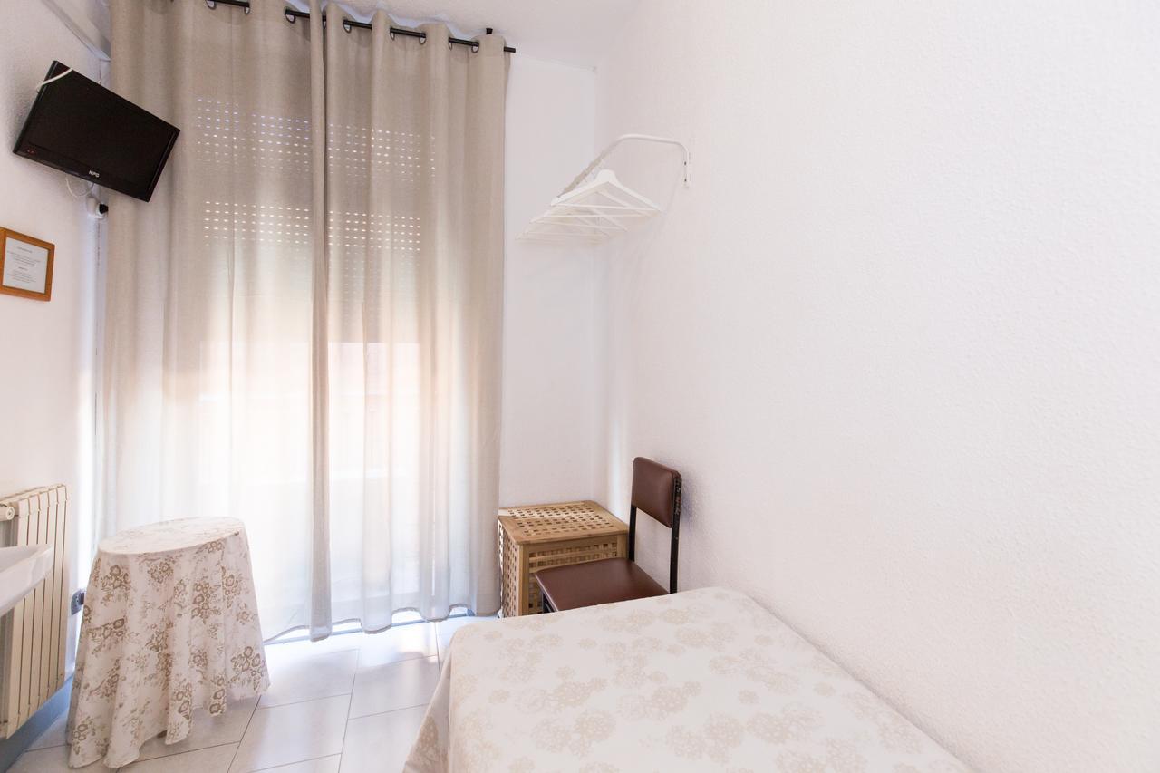 Pension Mesones Гранада Экстерьер фото