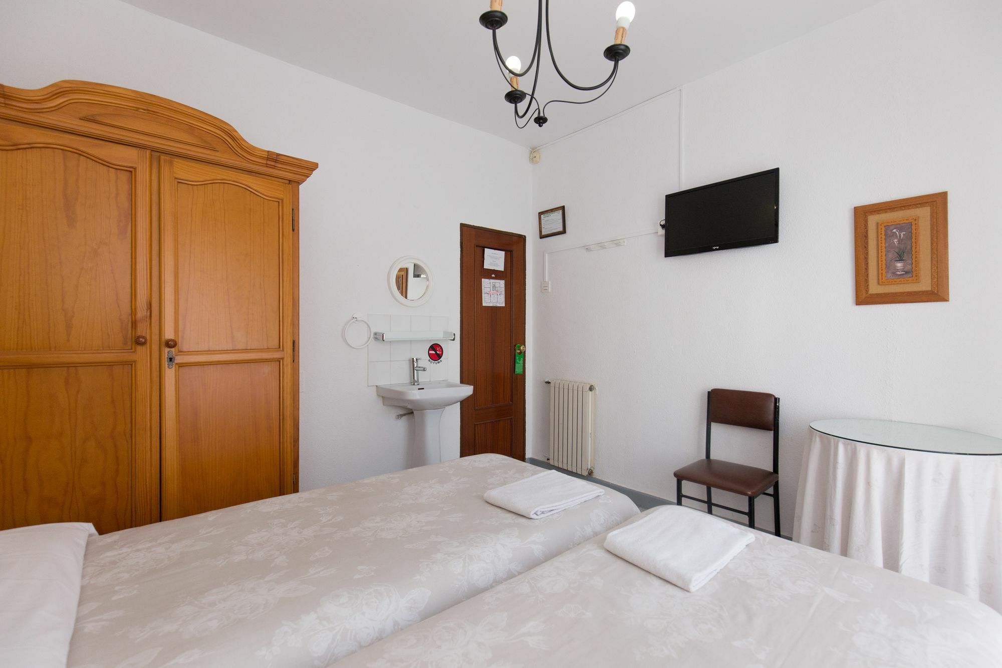 Pension Mesones Гранада Экстерьер фото