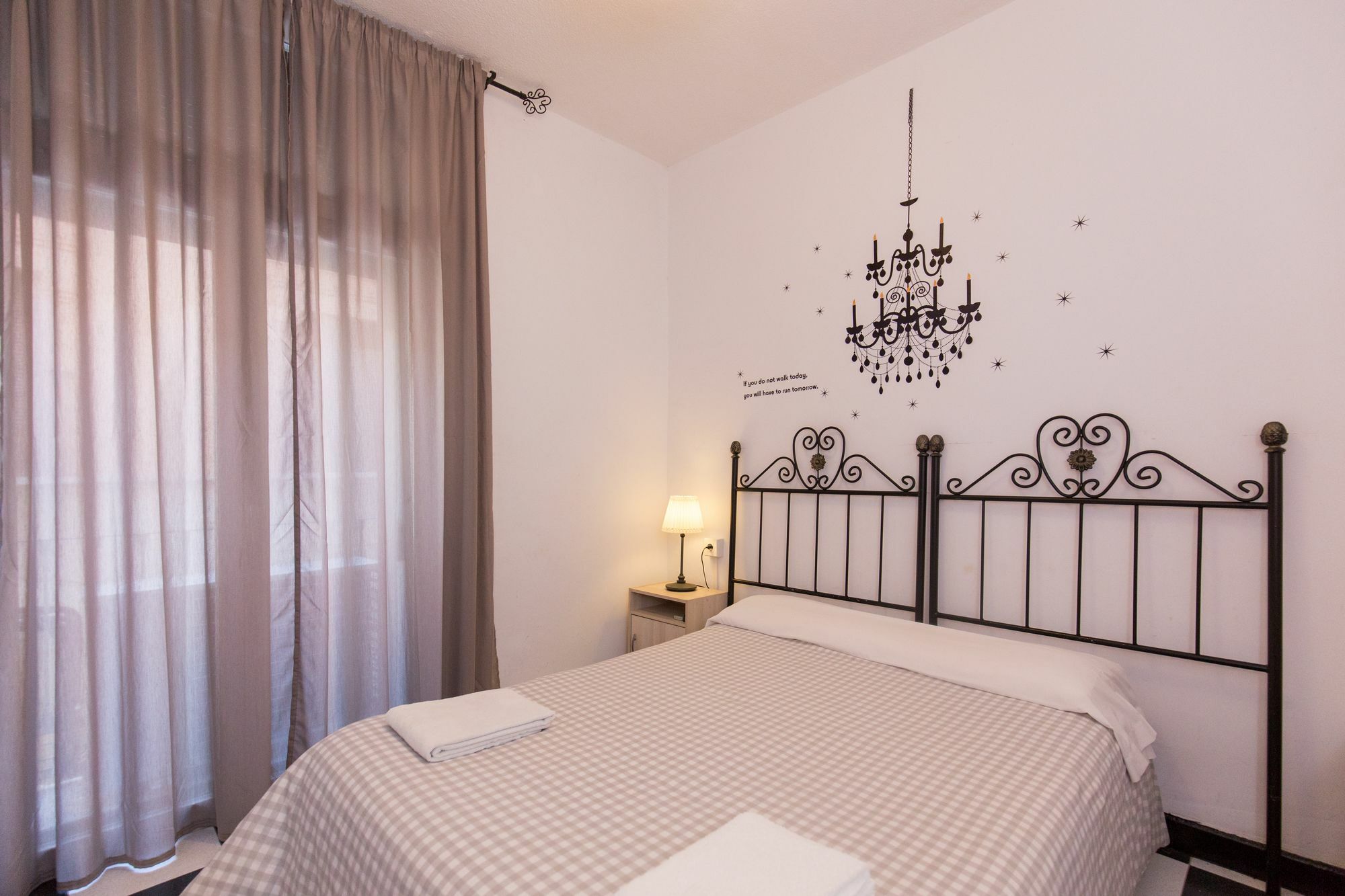 Pension Mesones Гранада Экстерьер фото