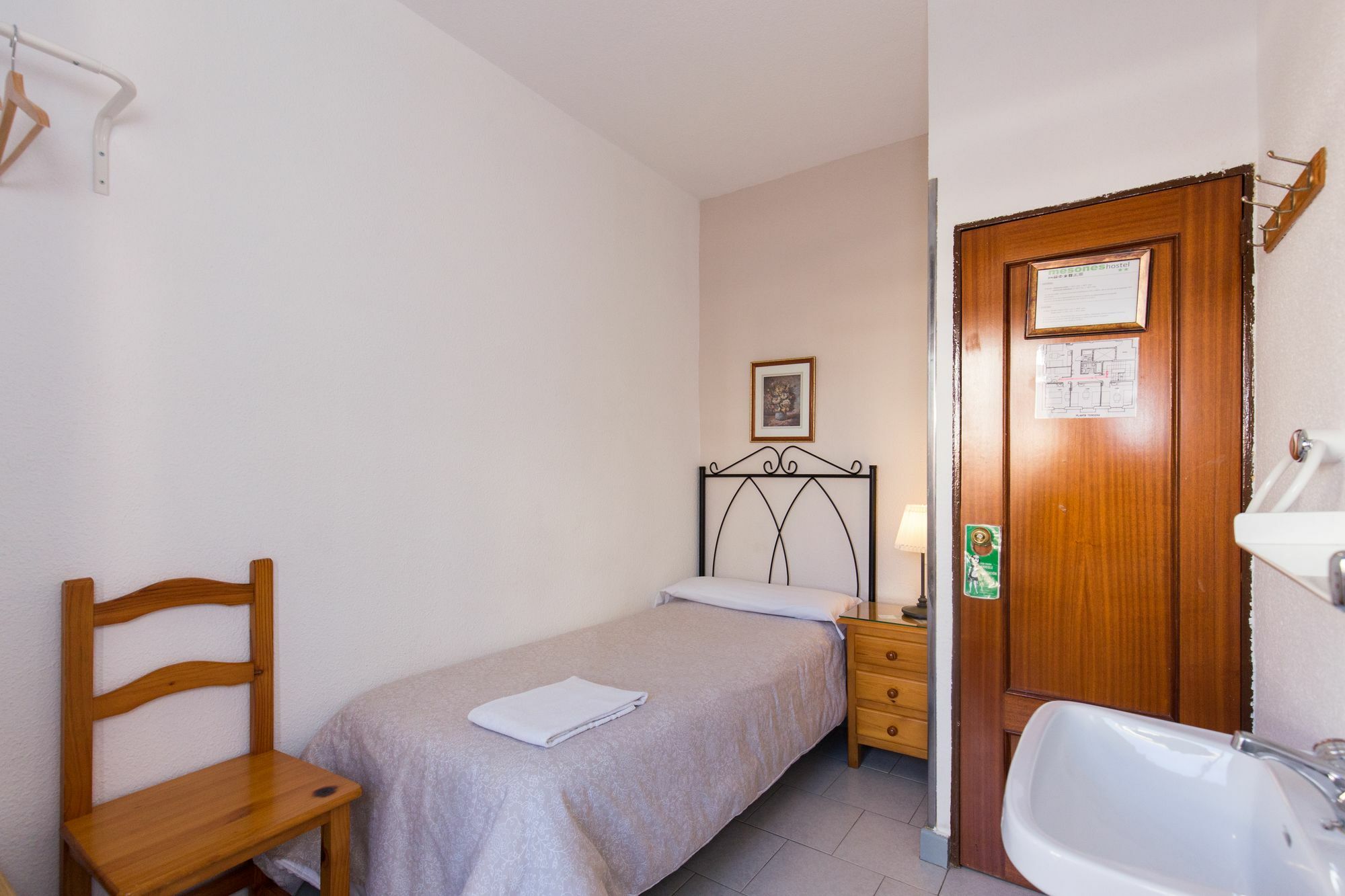 Pension Mesones Гранада Экстерьер фото
