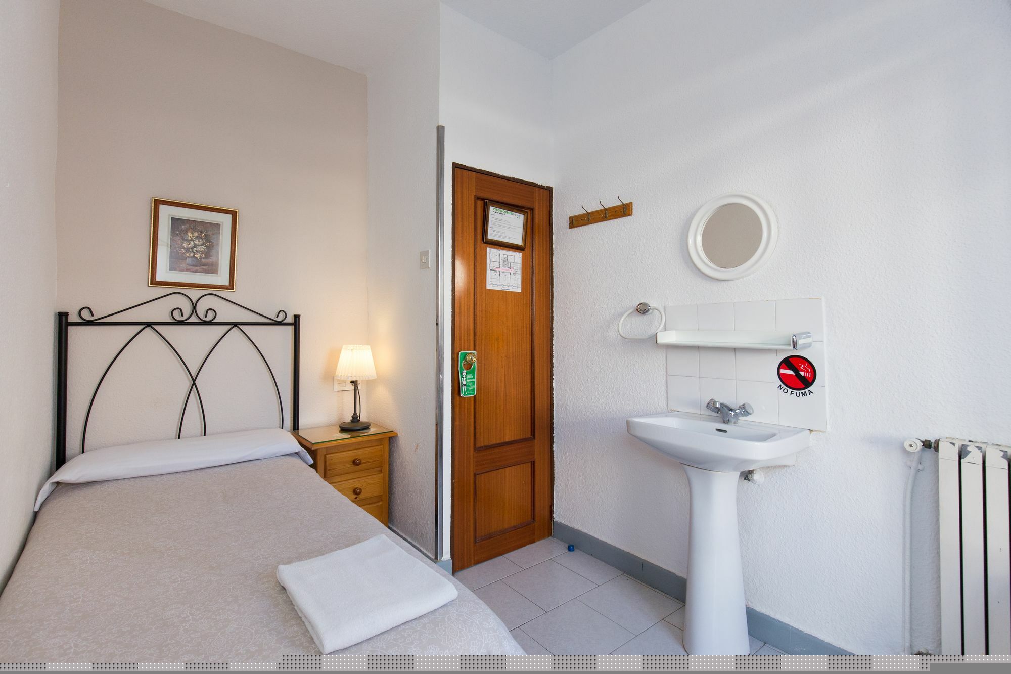 Pension Mesones Гранада Экстерьер фото